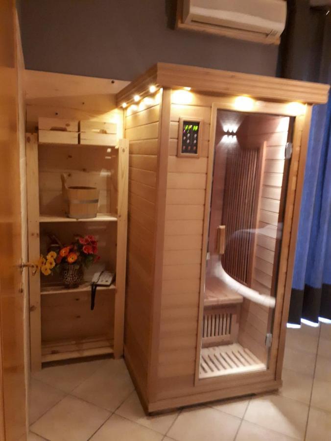 Thaire Resort Castel Volturno Eksteriør billede