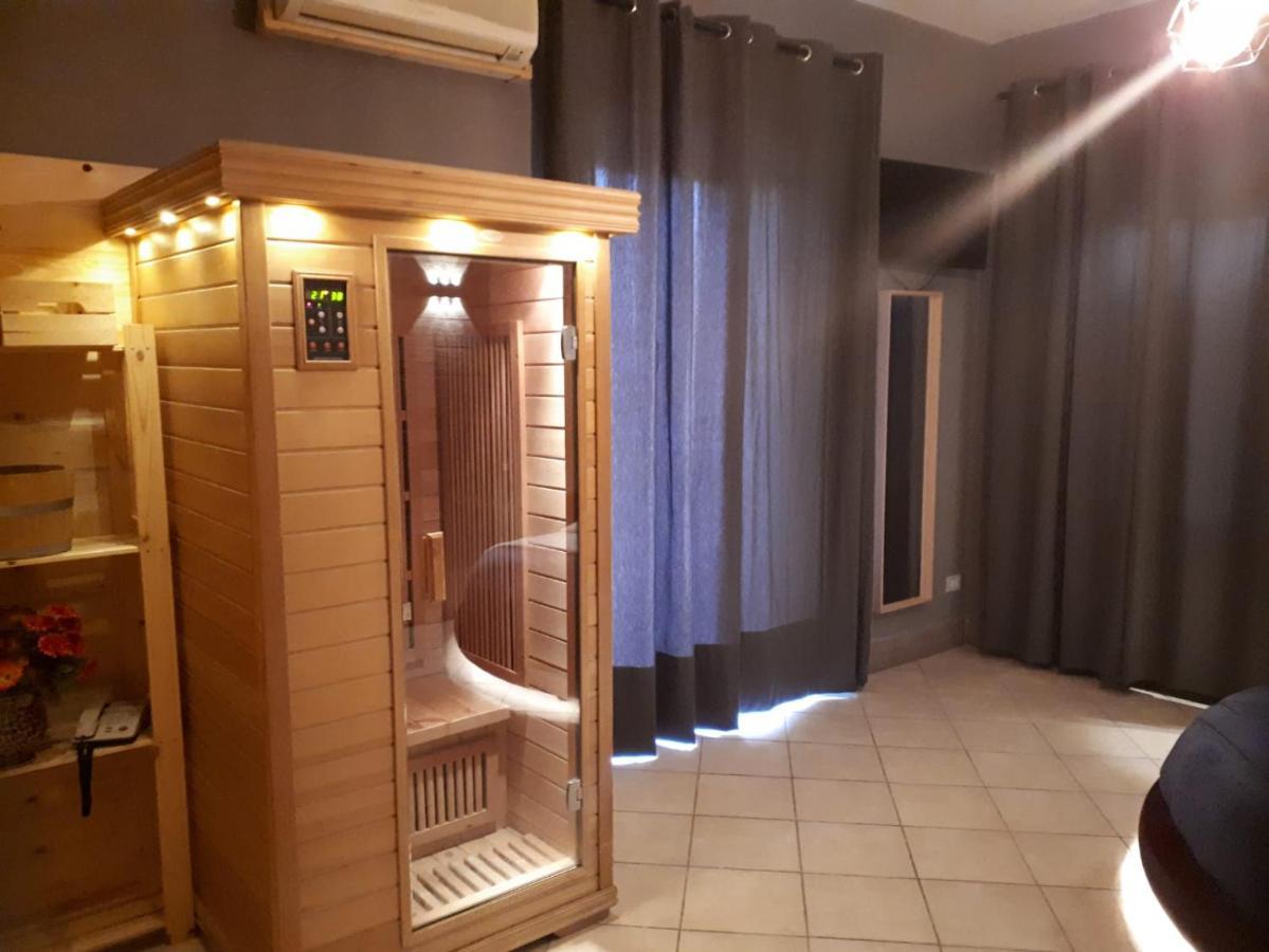 Thaire Resort Castel Volturno Eksteriør billede