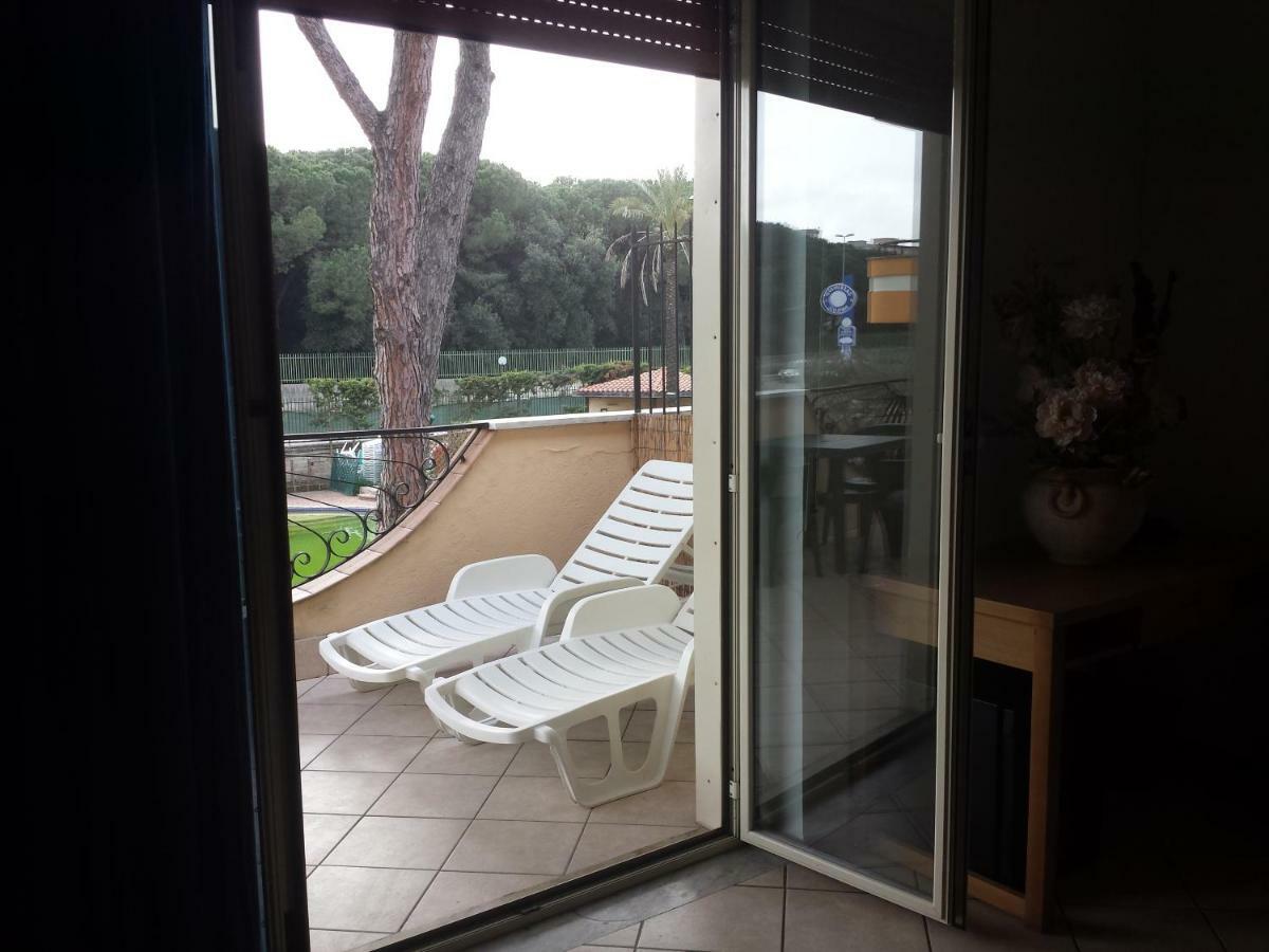Thaire Resort Castel Volturno Eksteriør billede