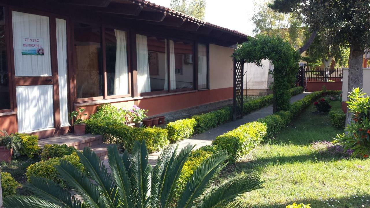 Thaire Resort Castel Volturno Eksteriør billede